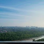8Scape Residensi
